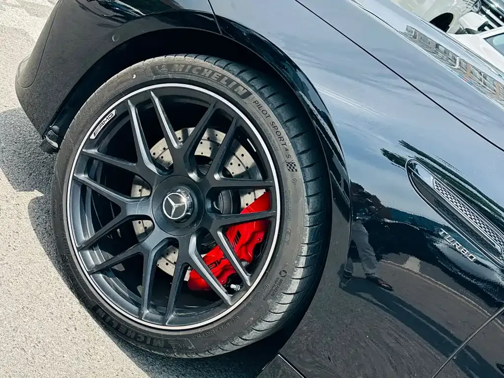 Mercedes-Benz AMG GT — фото 10