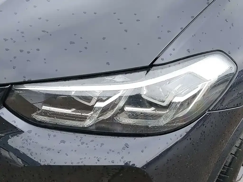 BMW X3 — фото 2