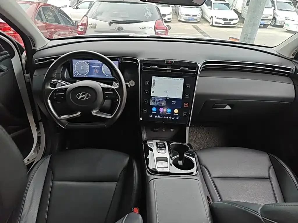 Hyundai Tucson — фото 2