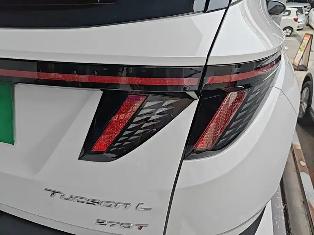 Hyundai Tucson — фото 9