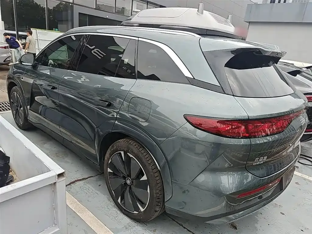 BYD Tang L — фото 3