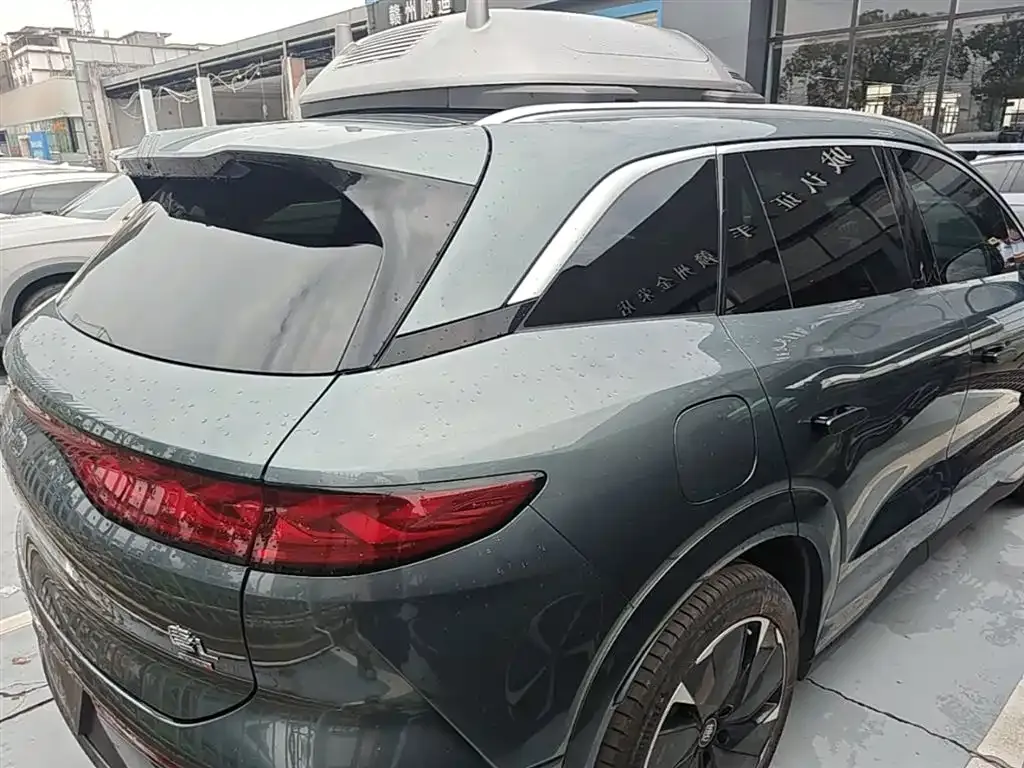 BYD Tang L — фото 5