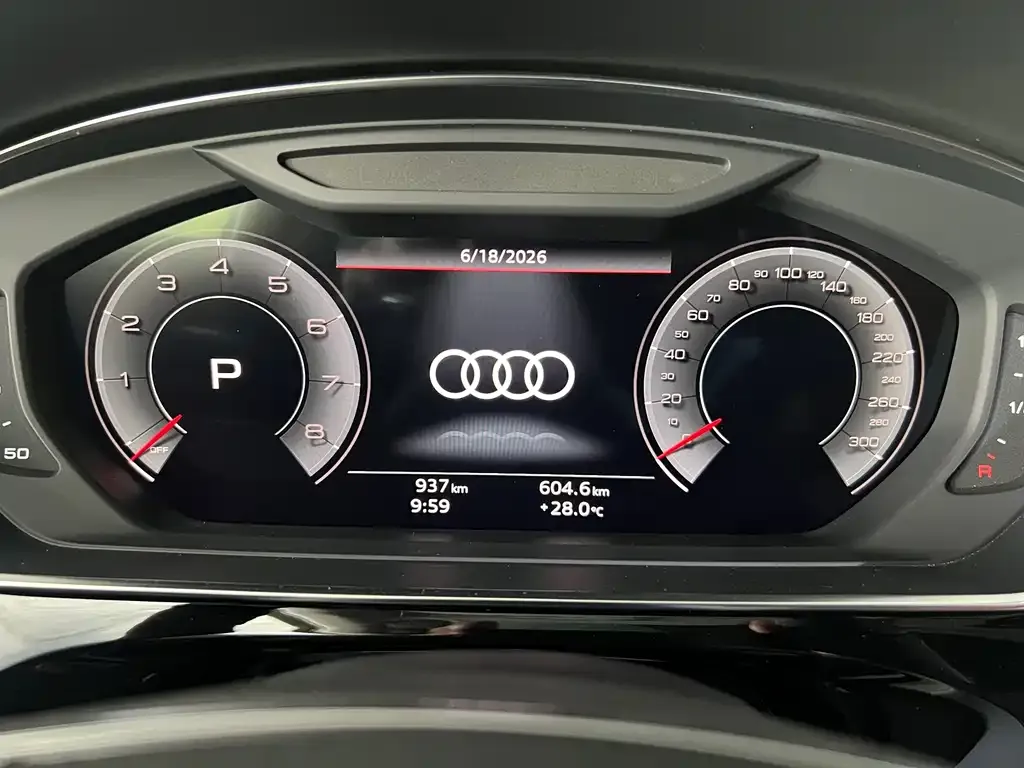 Audi A8 — фото 4