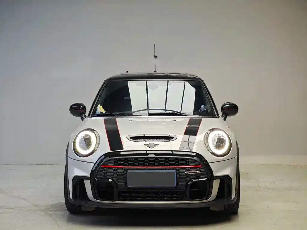 MINI JCW (John Cooper Works) 2022 из CN, фото 2