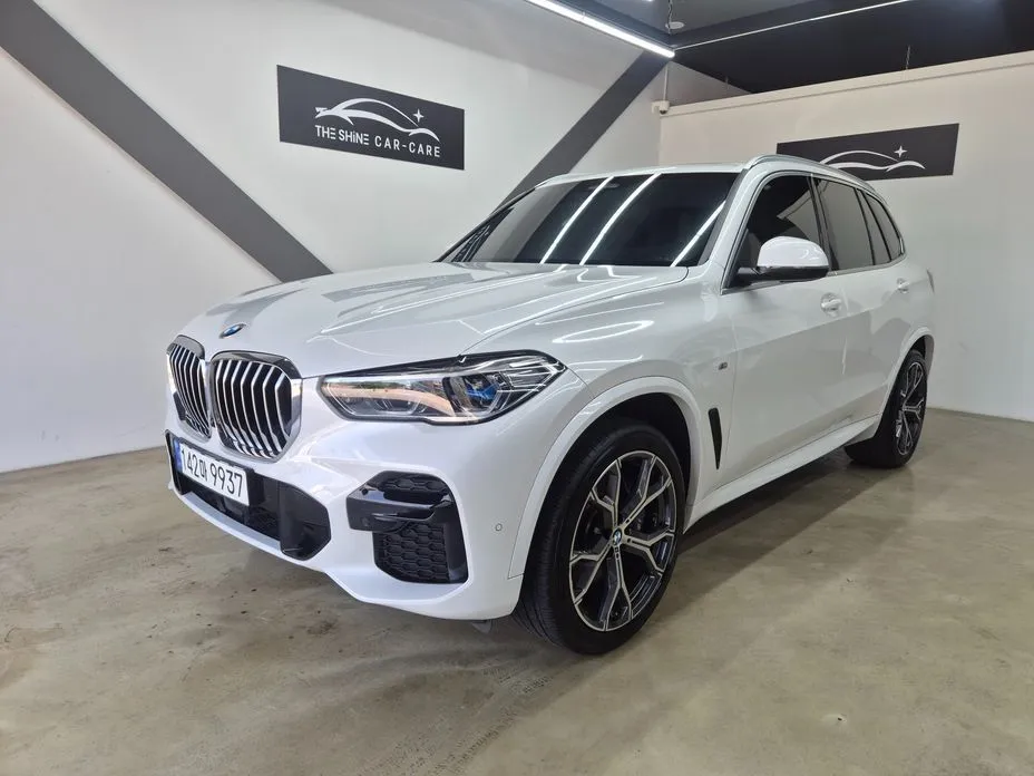 BMW X5 — фото 1