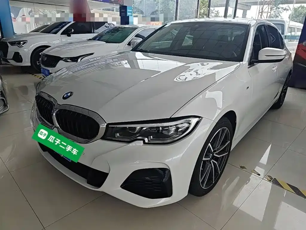 BMW 3 Series — фото 1