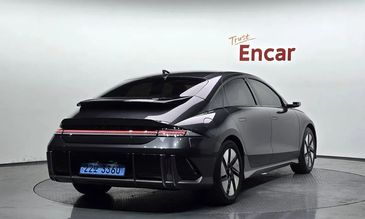 Hyundai Ioniq6 2023 из KR, фото 2