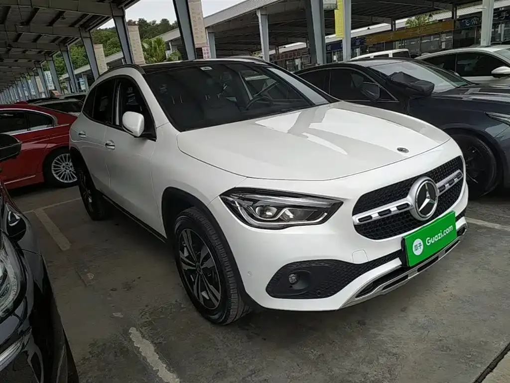 Mercedes-Benz GLA — фото 3