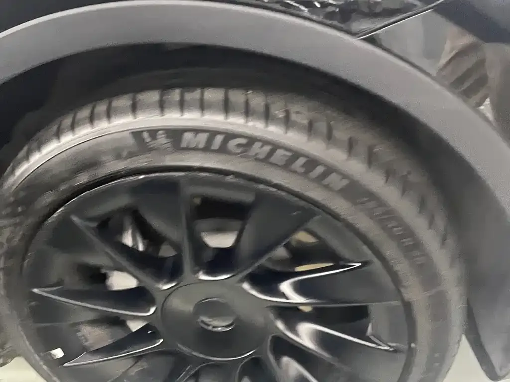 Tesla Model Y 2023 из CN, фото 4