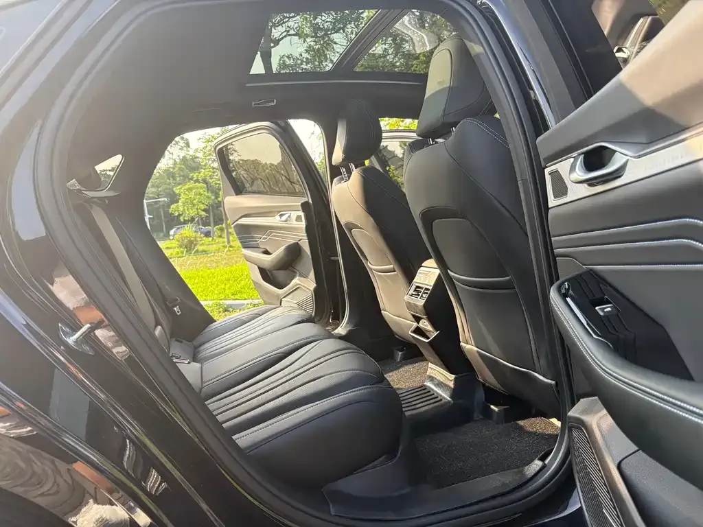 Geely Xingrui 2024 из CN, фото 8