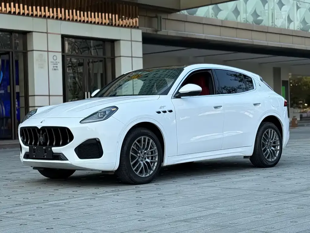 Maserati Grecale