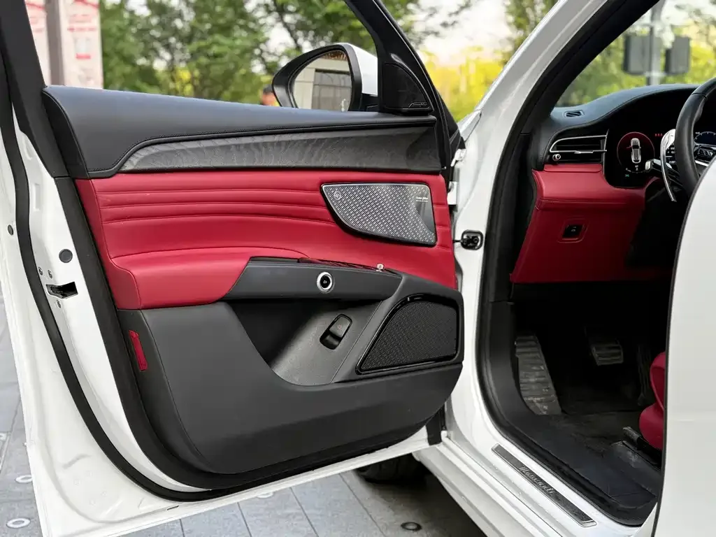 Maserati Grecale 2024 из CN, фото 7
