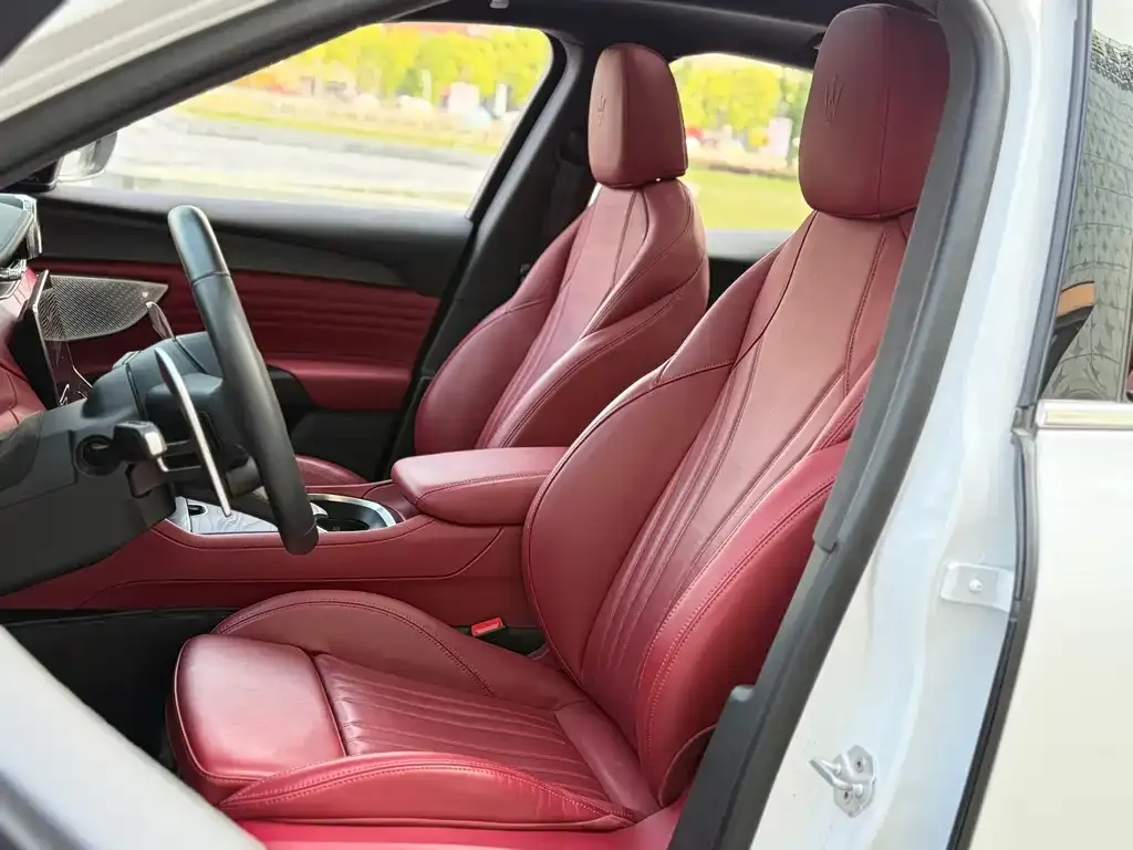 Maserati Grecale 2024 из CN, фото 8