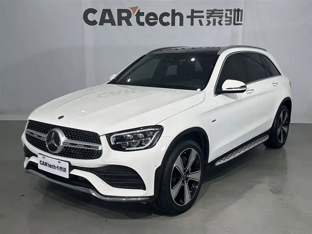 Mercedes-Benz GLC — фото 1