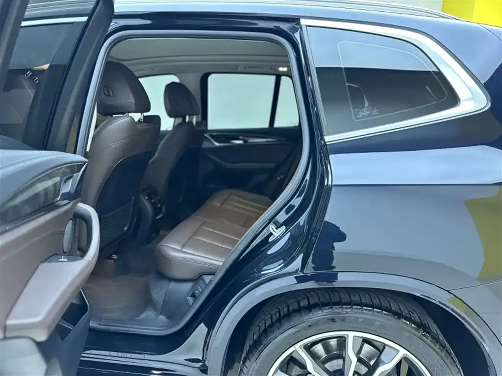 BMW X3 — фото 2
