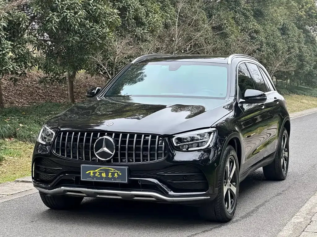 Mercedes-Benz GLC — фото 1