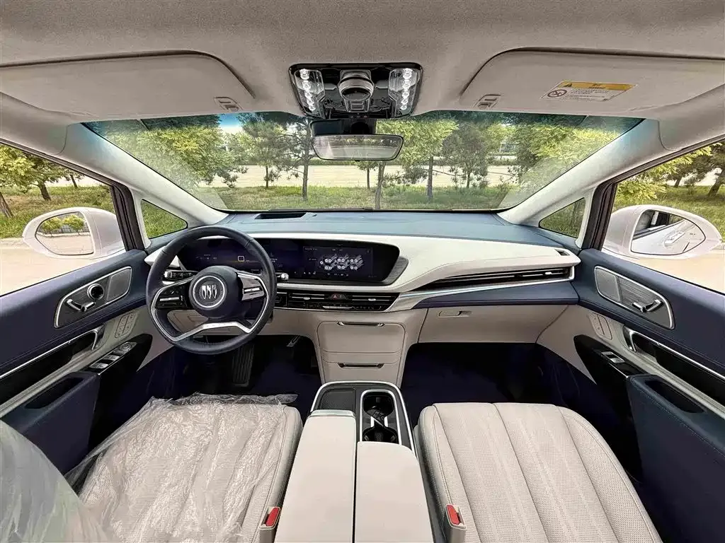 Buick Century 2023 из CN, фото 8