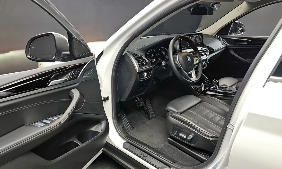 BMW X4 2022 из KR, фото 4