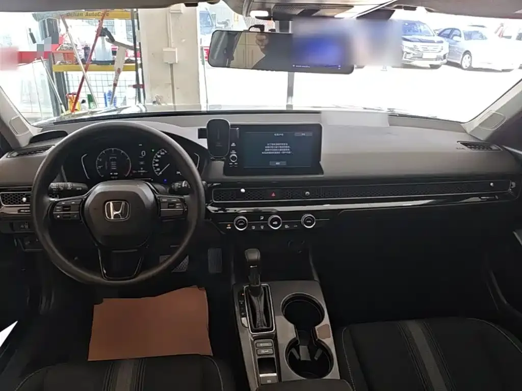 Honda Civic — фото 4
