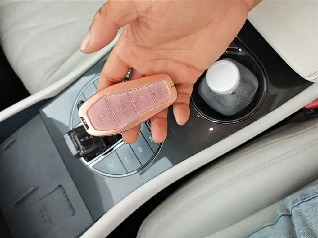 BYD Seal 06GT 2024 из CN, фото 2