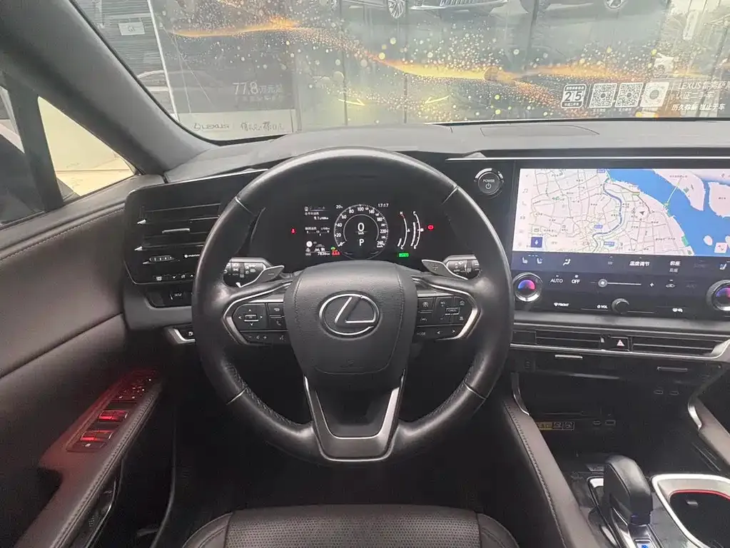 Lexus RX — фото 10
