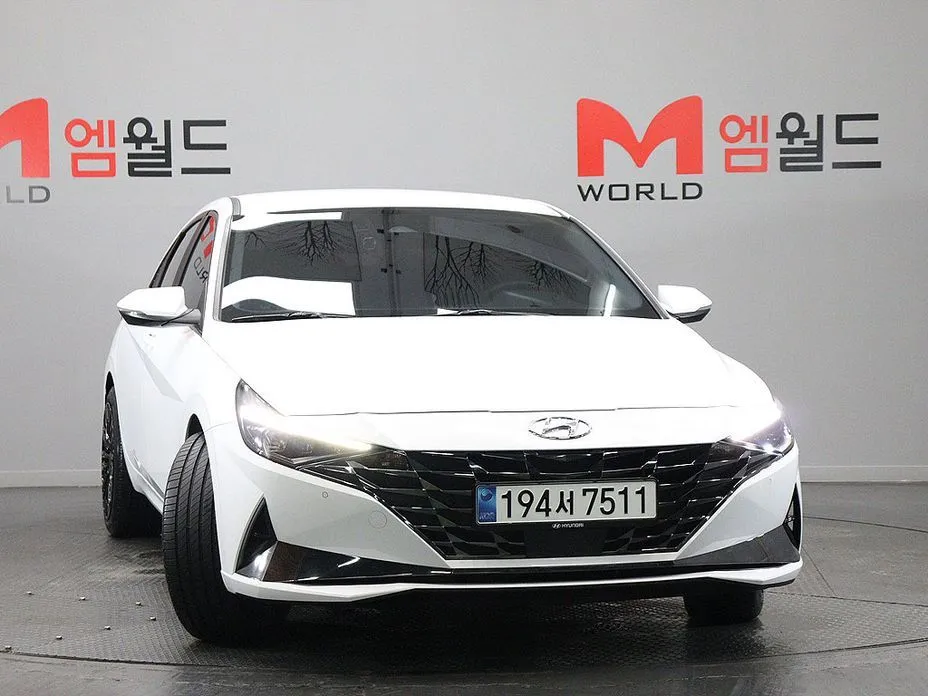 Hyundai AVANTE — фото 5