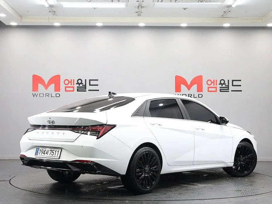 Hyundai AVANTE — фото 9