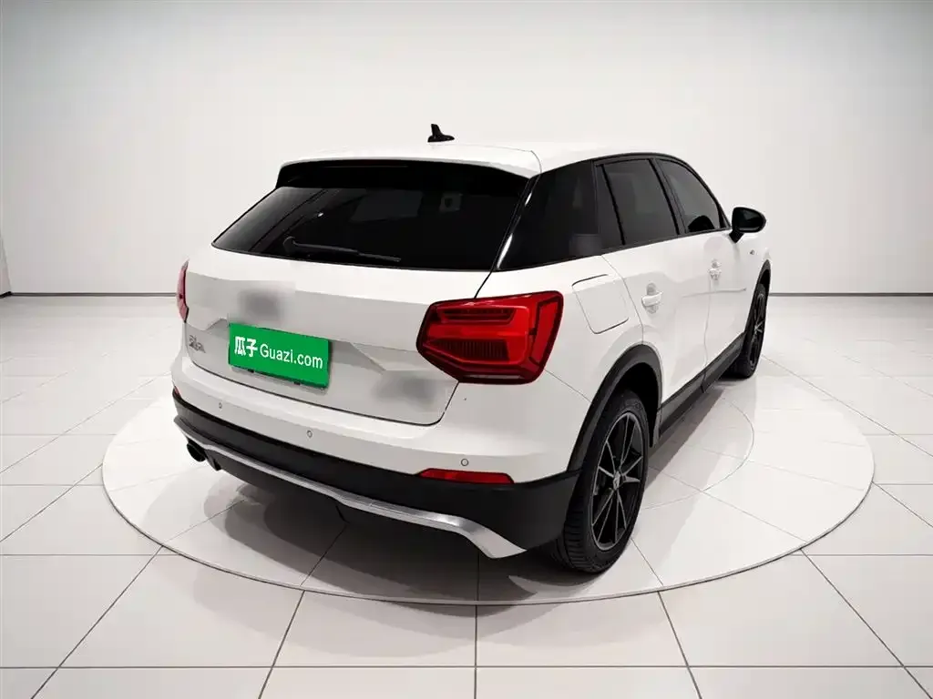 Audi Q2L 2021 из CN, фото 9