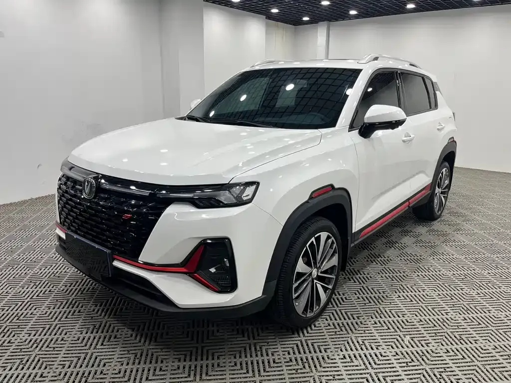 Changan CS35PLUS — фото 3
