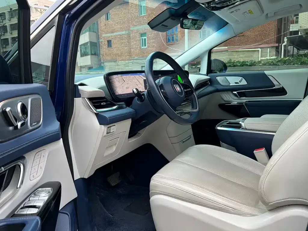 Buick Century 2023 из CN, фото 2