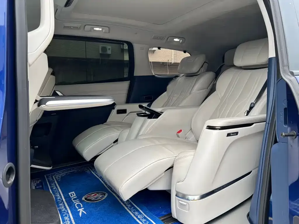 Buick Century 2023 из CN, фото 3