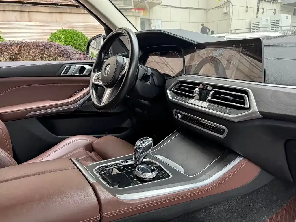BMW X5 (Import) — фото 2