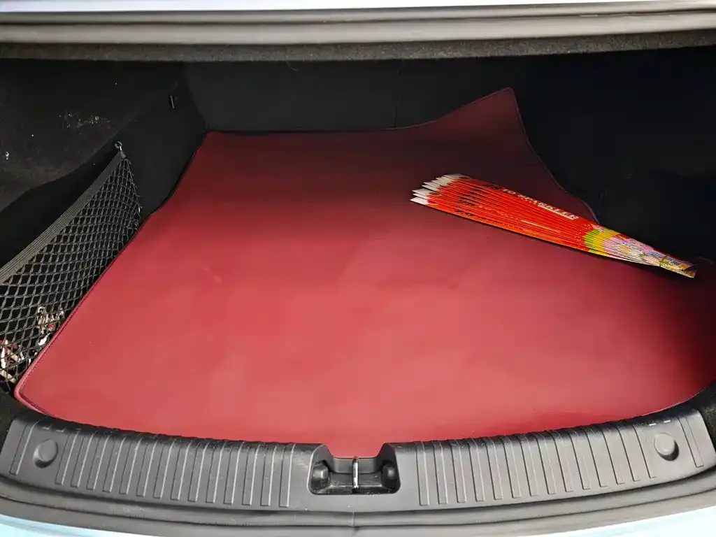 BYD Seal — фото 3