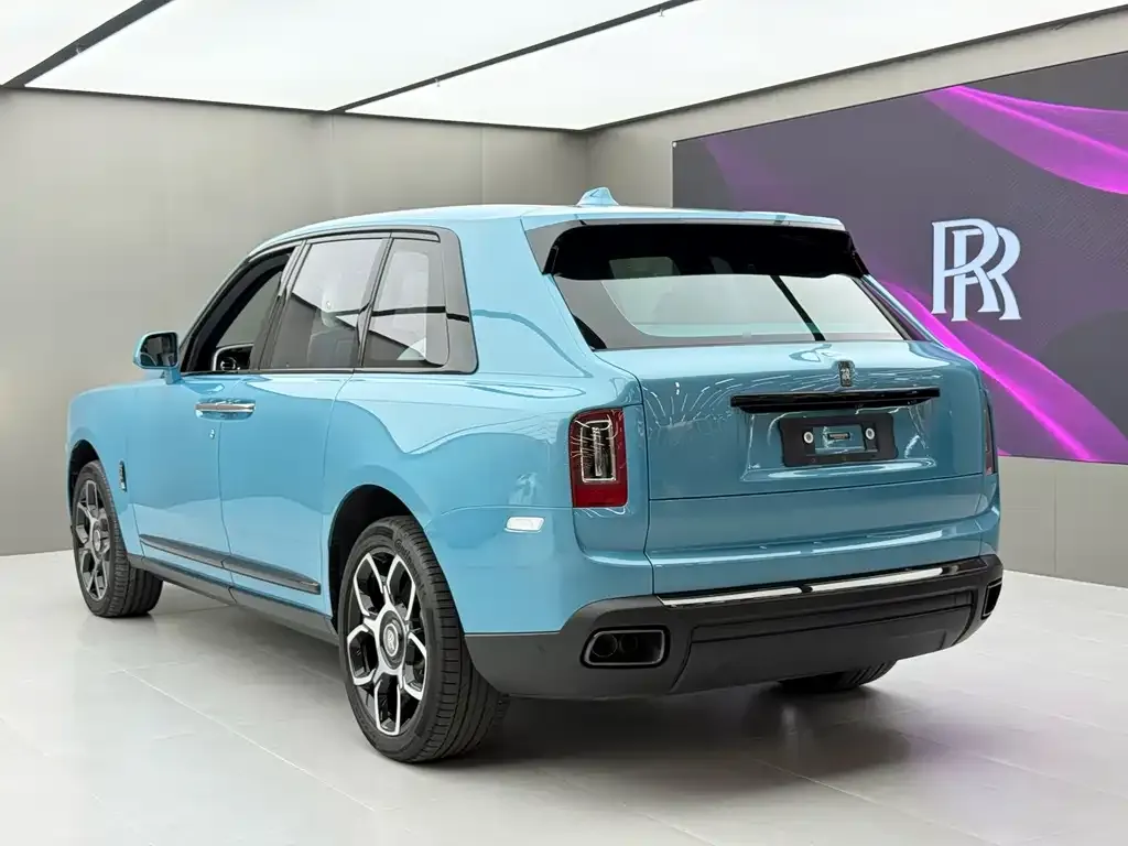 Rolls-Royce Cullinan 2022 из CN, фото 7