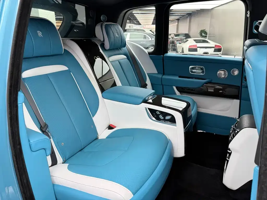 Rolls-Royce Cullinan 2022 из CN, фото 5