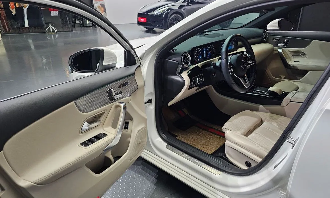 Mercedes-Benz A-Class 2021 из KR, фото 8