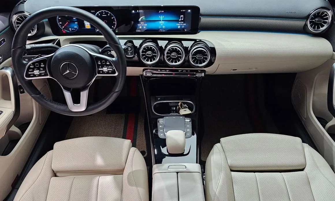 Mercedes-Benz A-Class 2021 из KR, фото 10