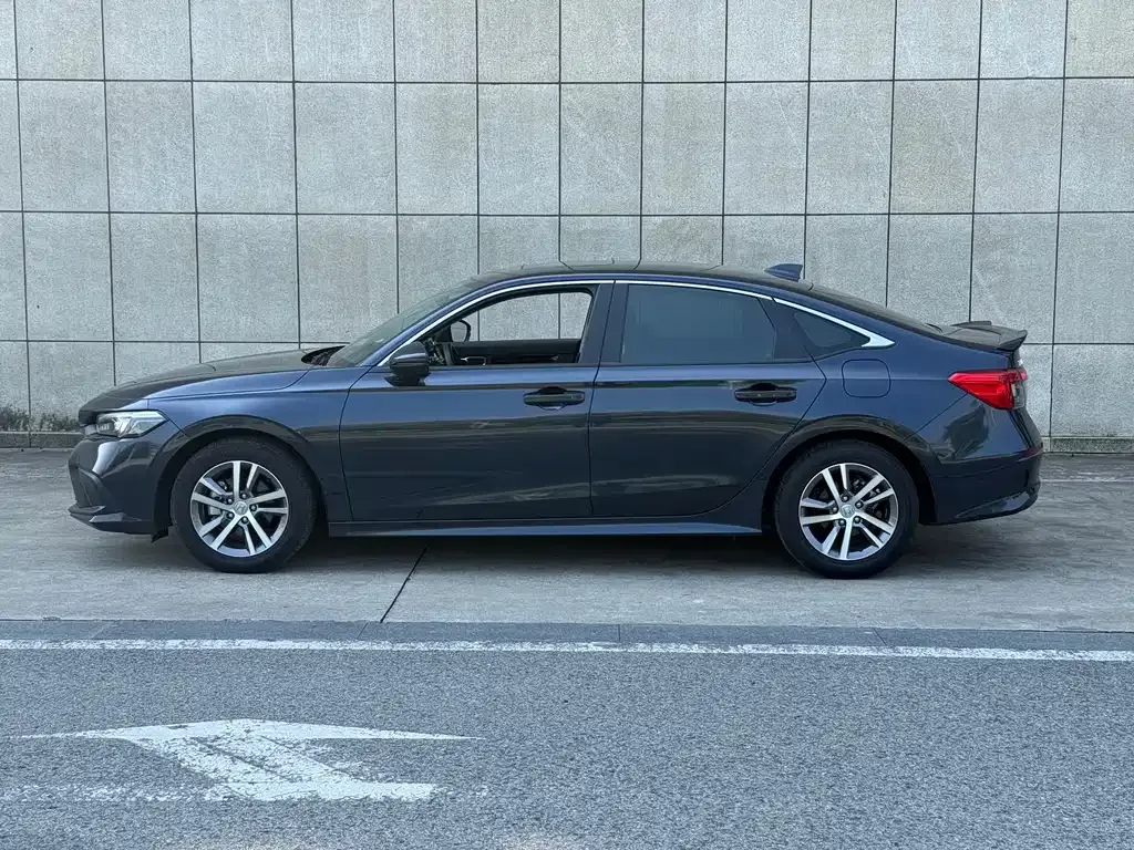 Honda Civic — фото 10