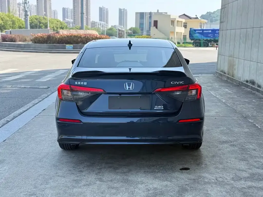 Honda Civic — фото 5