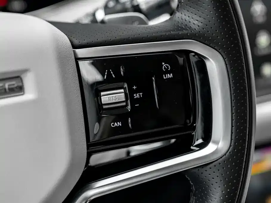Land Rover Evoque — фото 8