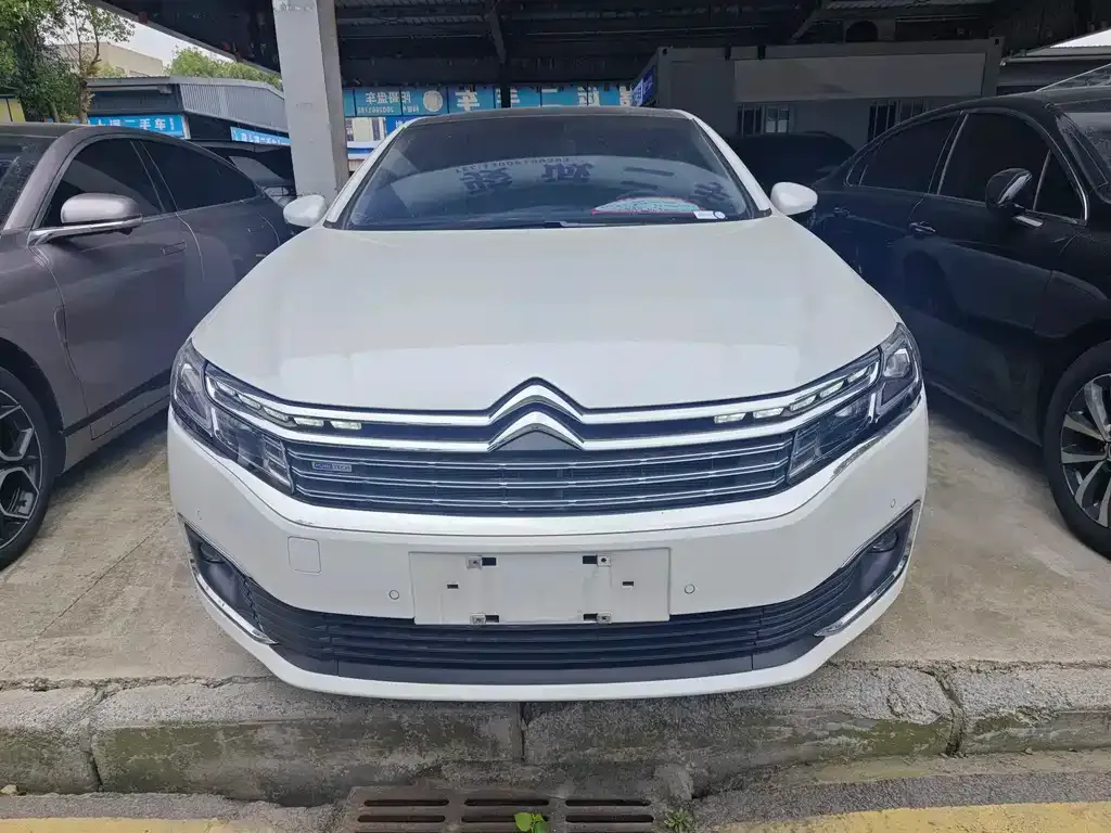 Citroen C6 2023 из CN, фото 8