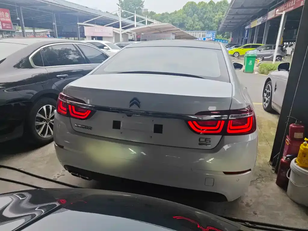 Citroen C6 2023 из CN, фото 4