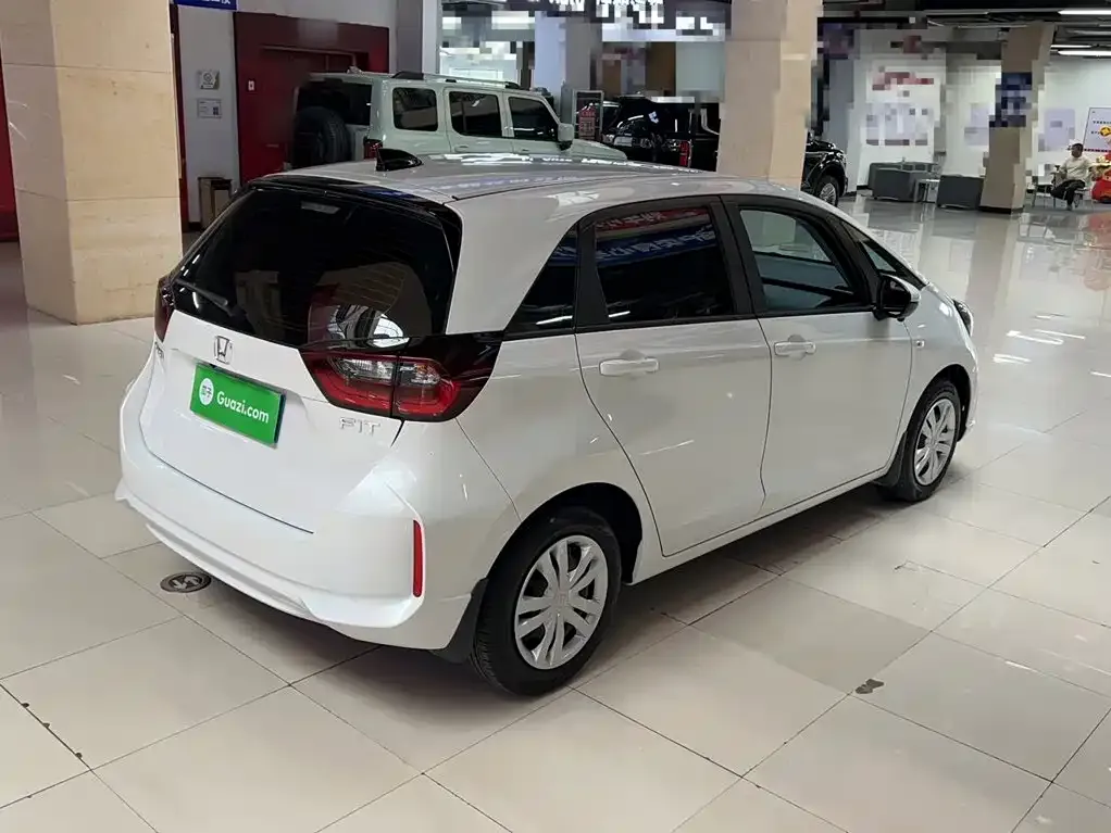 Honda Fit 2024 из CN, фото 7
