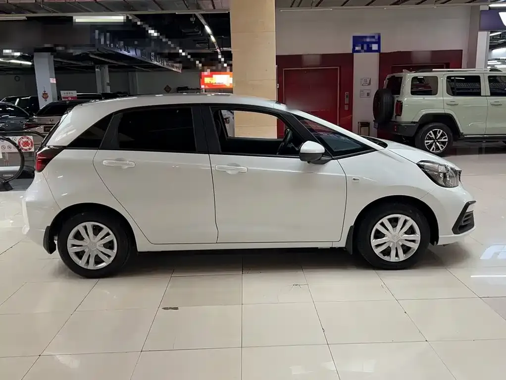 Honda Fit 2024 из CN, фото 5