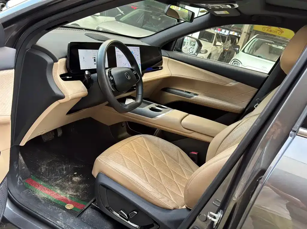 Changan CS75PLUS 2024 из CN, фото 4
