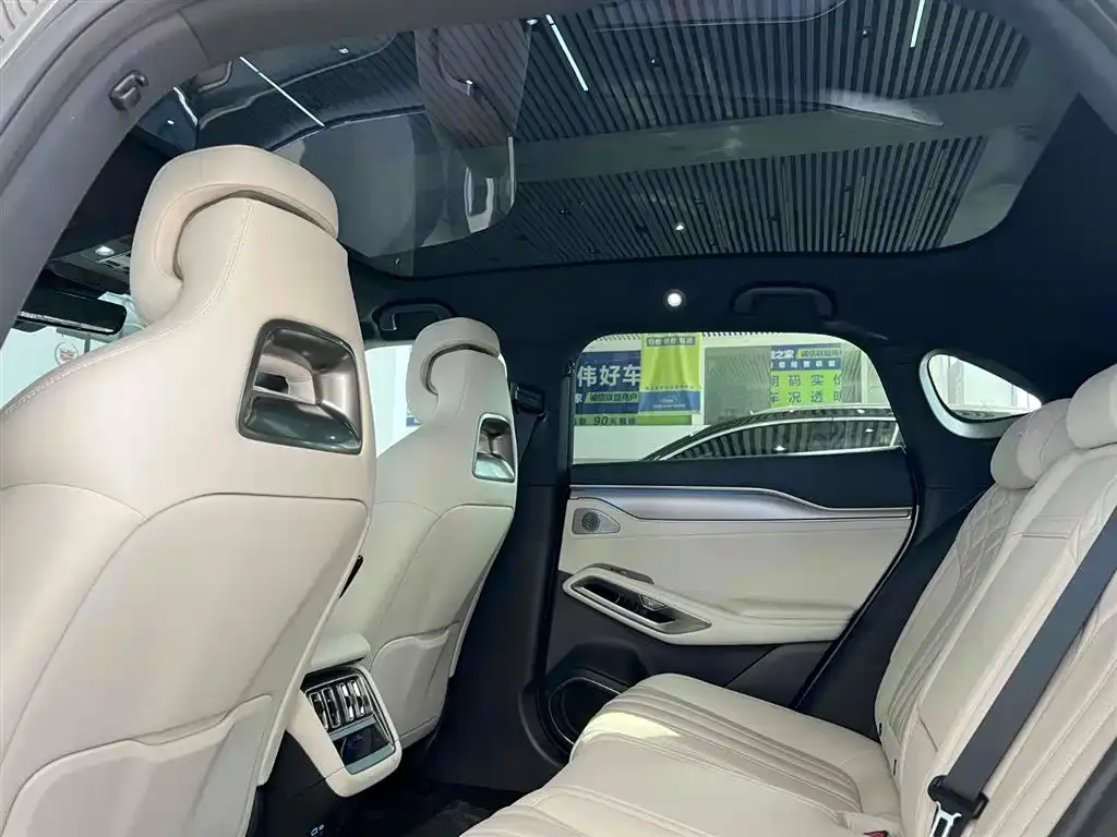 BYD L EV 2024 из CN, фото 3