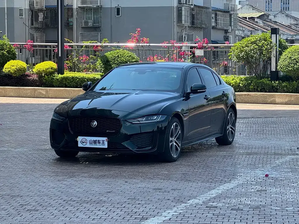 Jaguar XEL