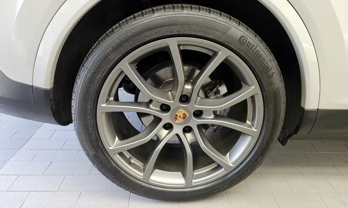 Porsche Cayenne 2023 из KR, фото 8
