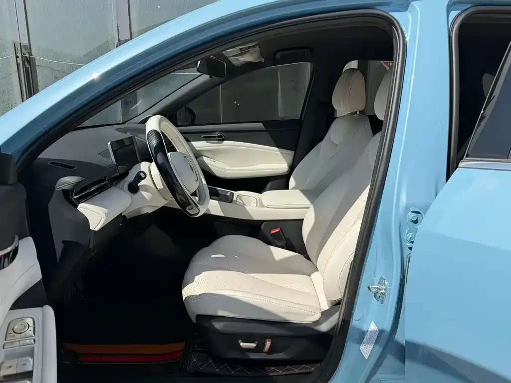 Baojun Yunhai 2025 из CN, фото 3