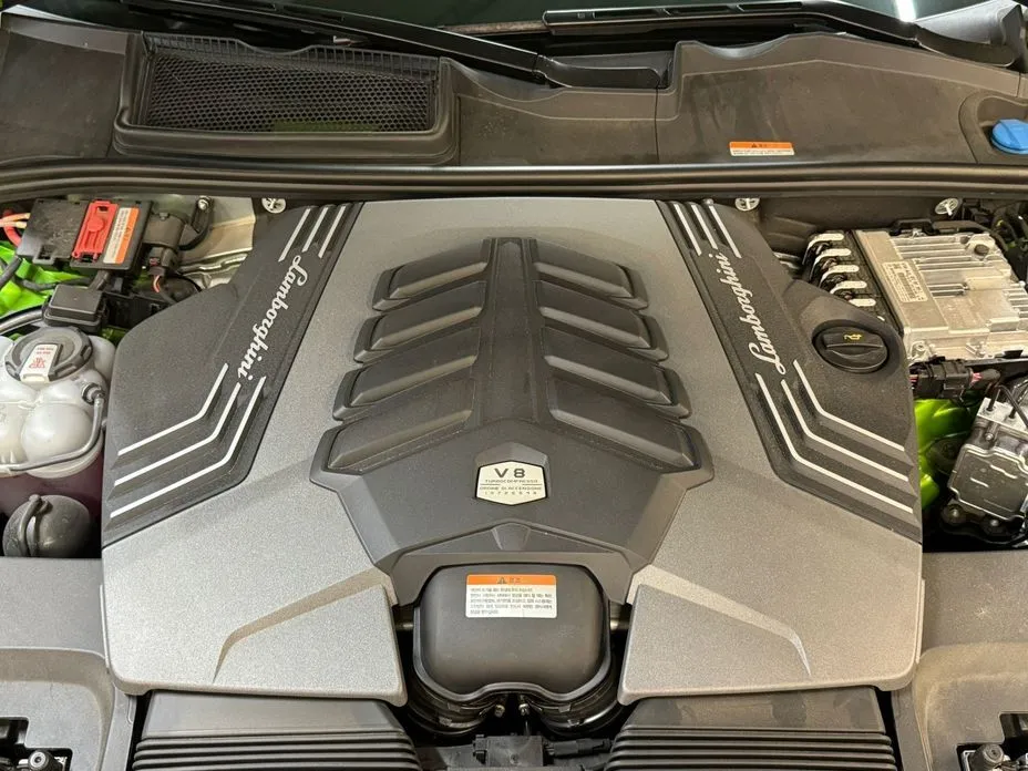 Lamborghini Urus 2024 из KR, фото 9